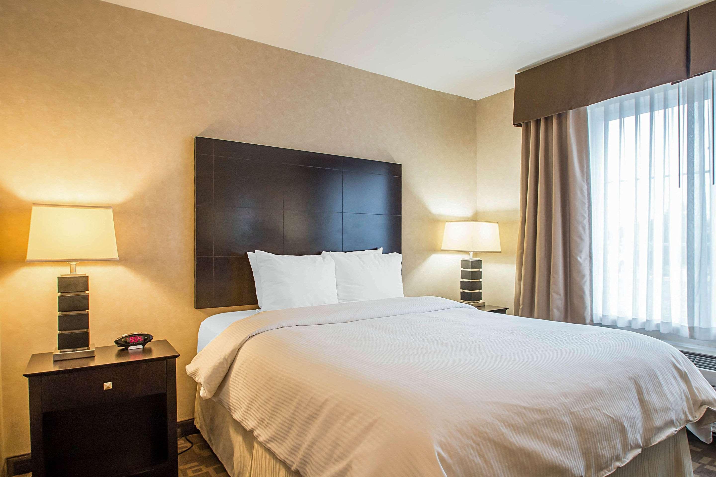 Clarion Inn Elmhurst - Oak Brook Near I-88, I-290, I-294 Exteriér fotografie