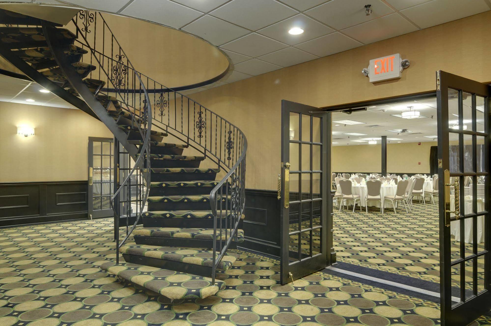 Clarion Inn Elmhurst - Oak Brook Near I-88, I-290, I-294 Exteriér fotografie